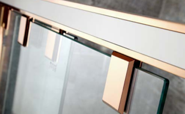 簡易淋浴房地面有積水該如何解決？